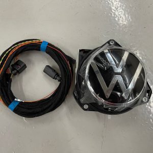 golf mk8 reverse camera