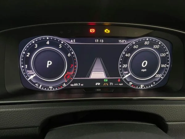 Golf digital instrument cluster showing a Lane Assist lane marking graphic