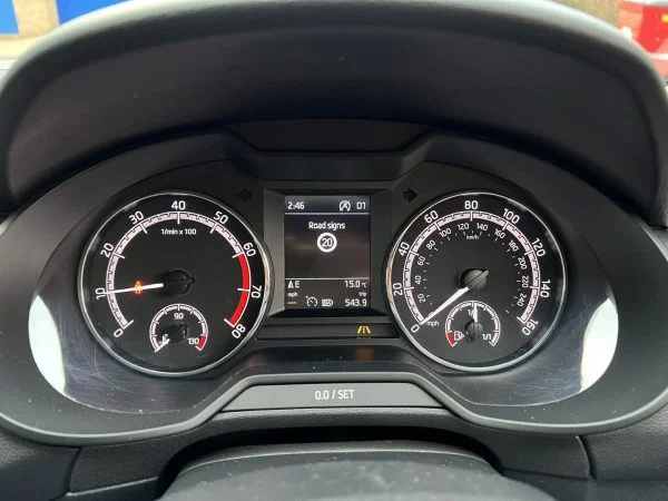 Škoda Octavia instrument display showing road-sign information