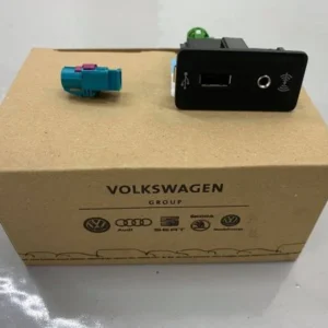 MIB2 USB port kit with fitting adapter