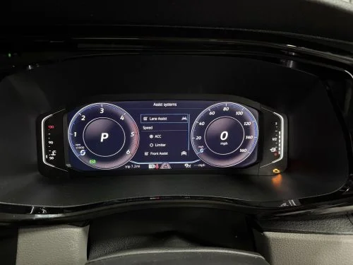 VW T6.1 Virtual Cockpit showing driver-assistance information