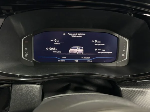 VW Transporter T6.1 digital instrument cluster